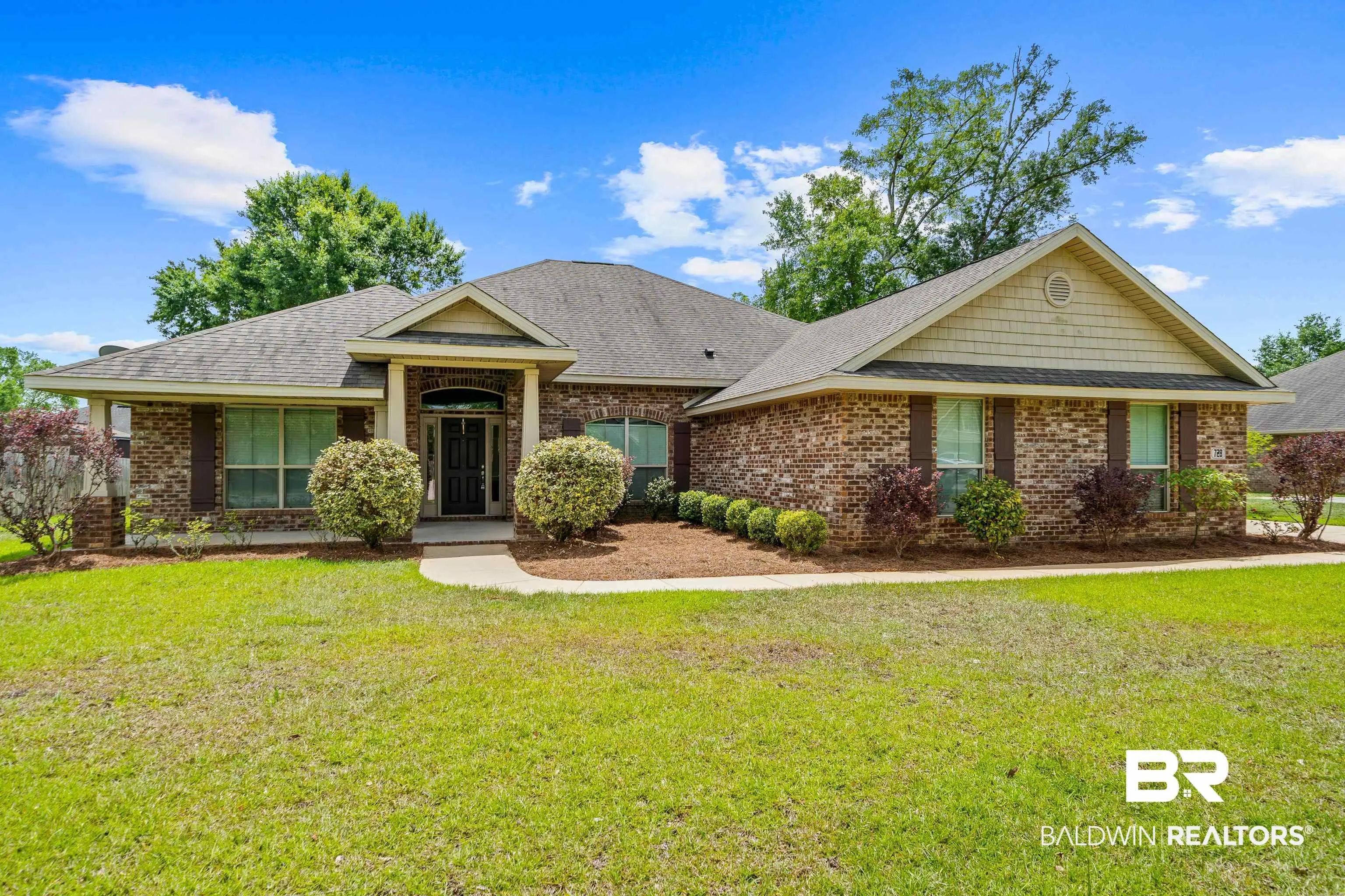 Photo of Listing #387483