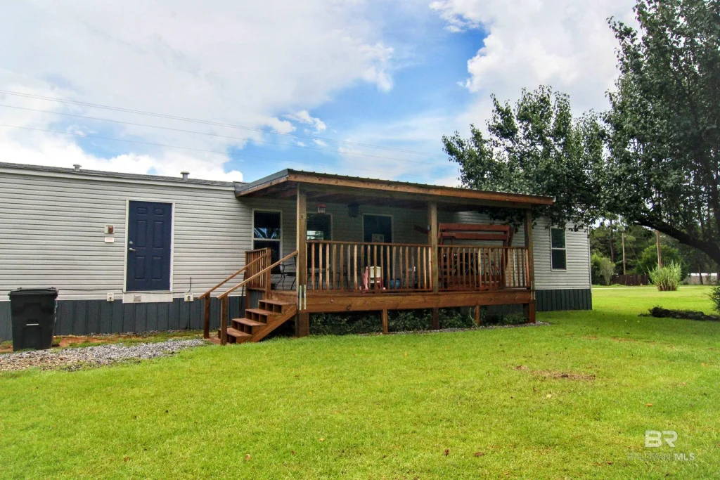 23030 County Road 38, Summerdale