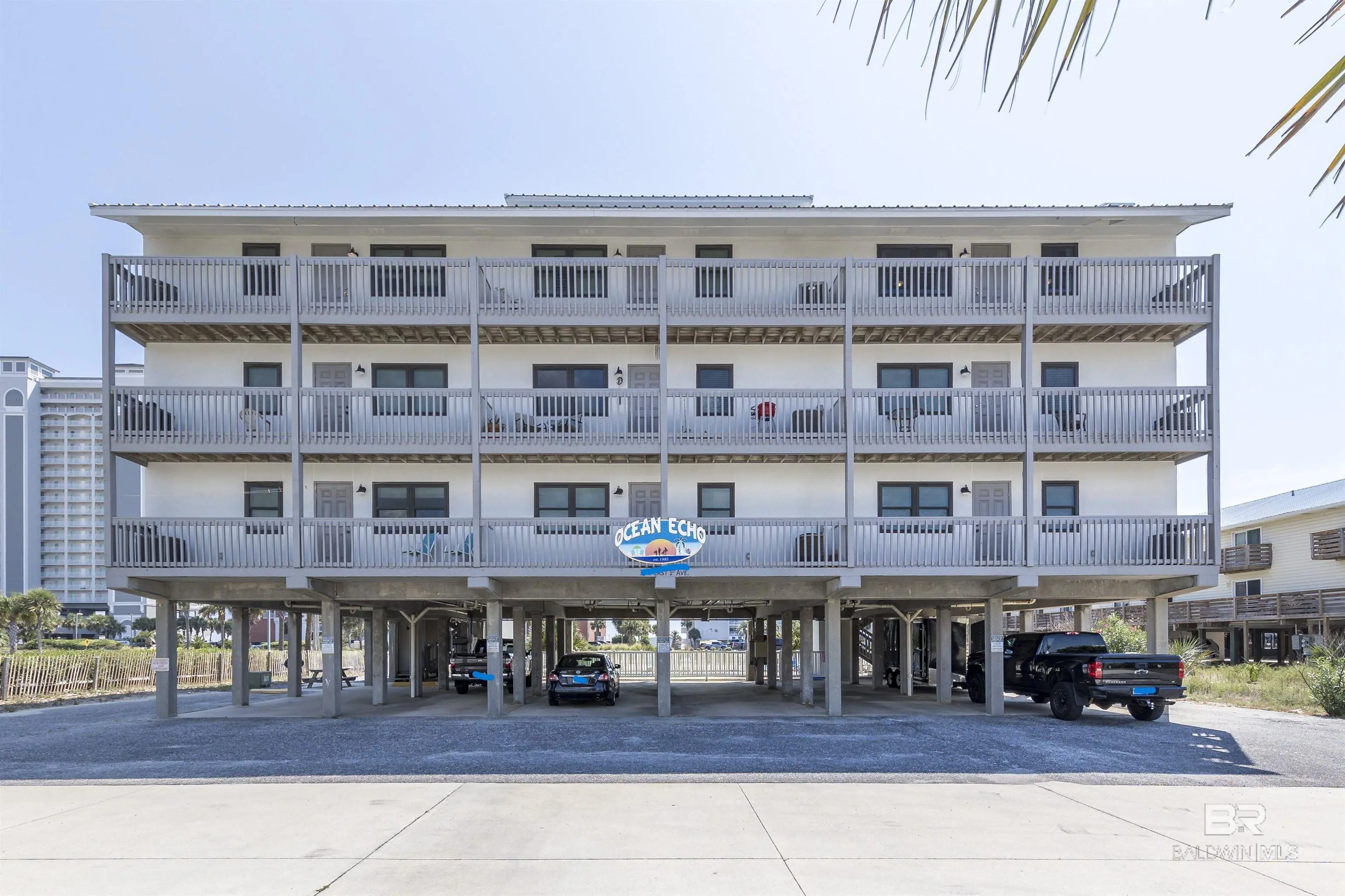 Photo of Listing #375861