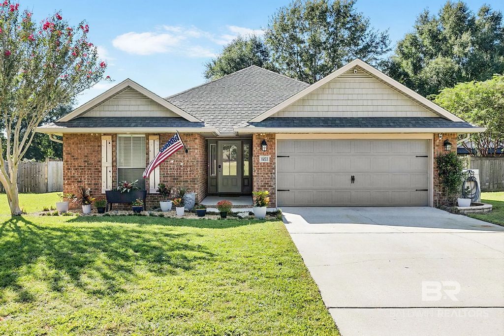 11233 Herschel Loop, Daphne