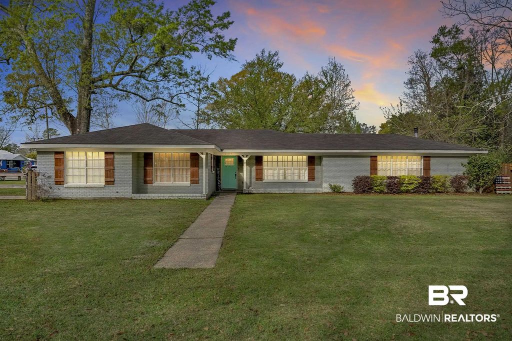 21897 Broad Street, Silverhill