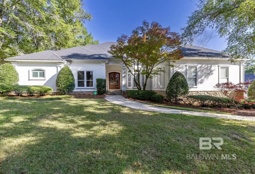 105 Pebble Court, Fairhope
