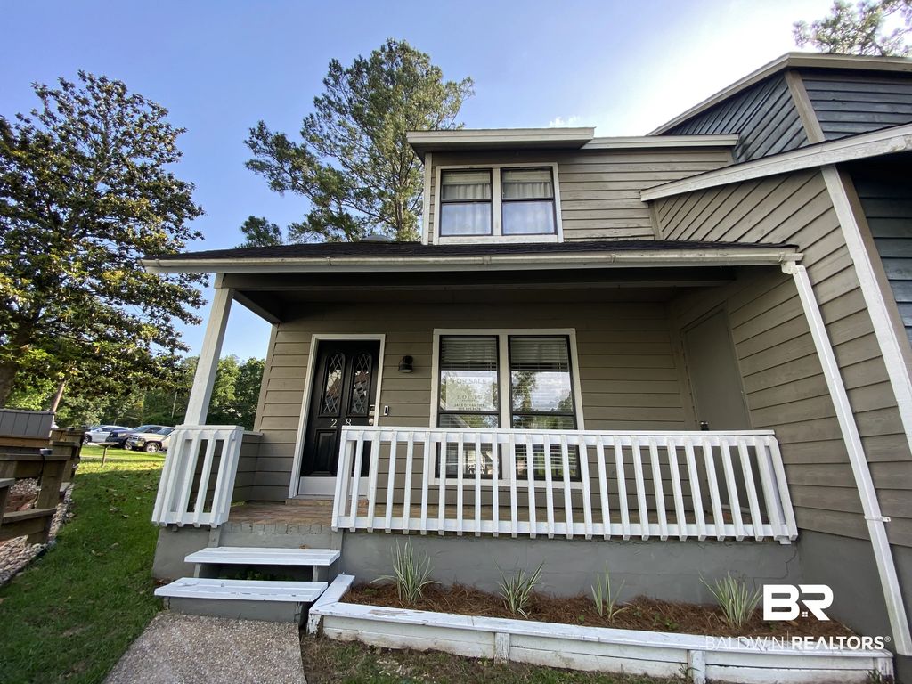 28 Lake Shore Drive, Daphne