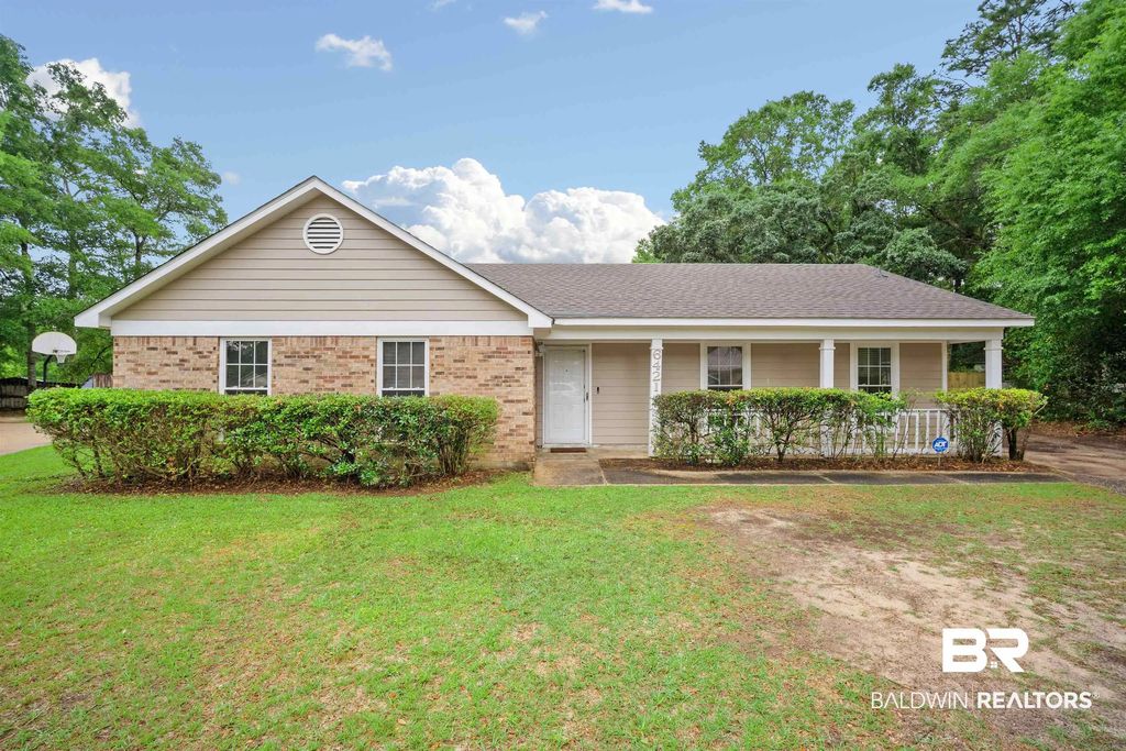 6421 Saint Thomas Court, Mobile