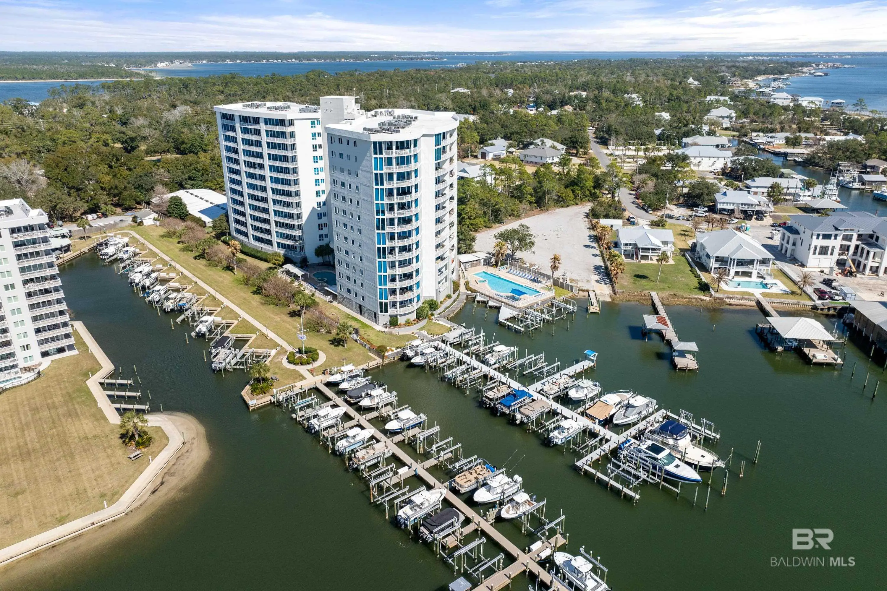 Photo of Listing #375328