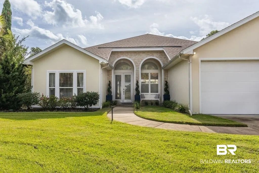 Photo of Listing #387181
