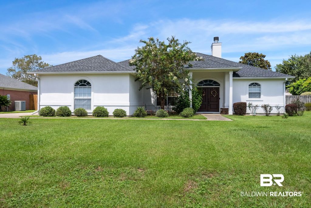 219 Driftwood Ave, Fairhope