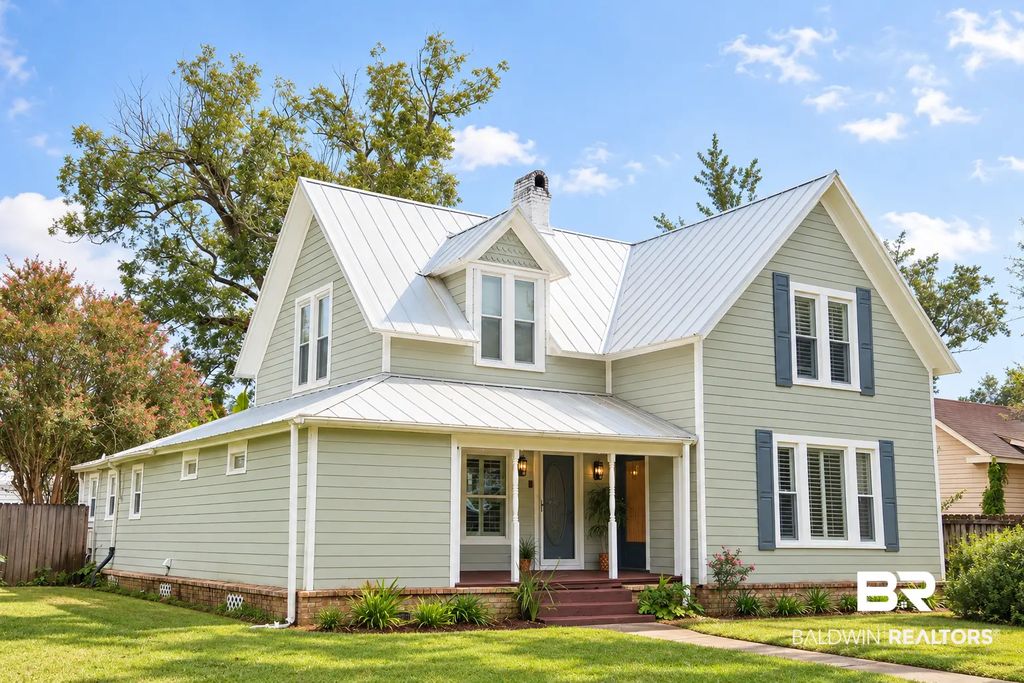 207 W Rose Ave, Foley