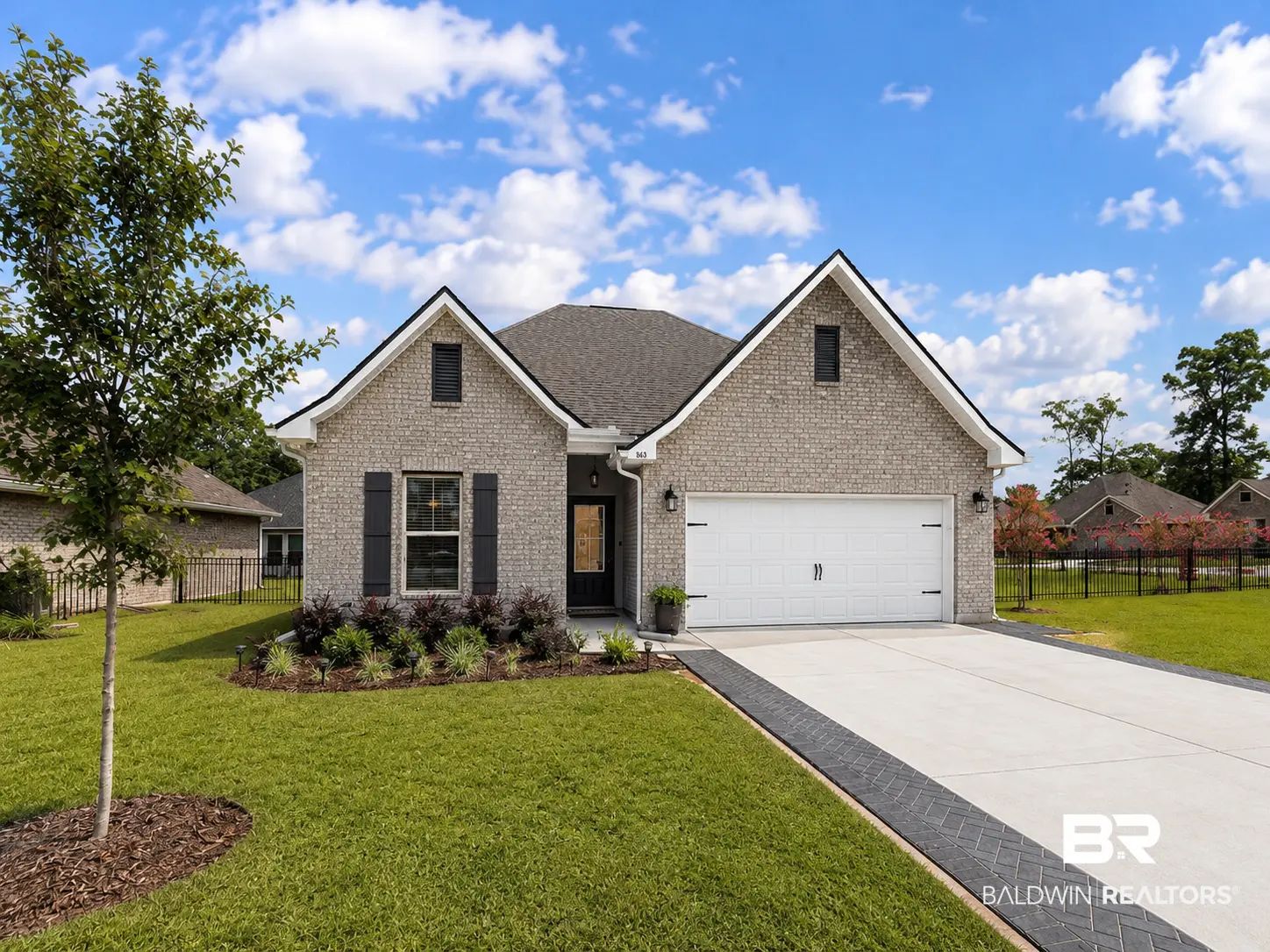 Photo of Listing #407581