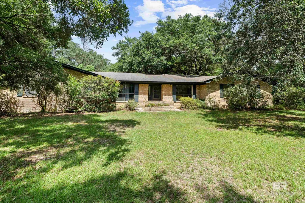 19801 County Road 9, Silverhill