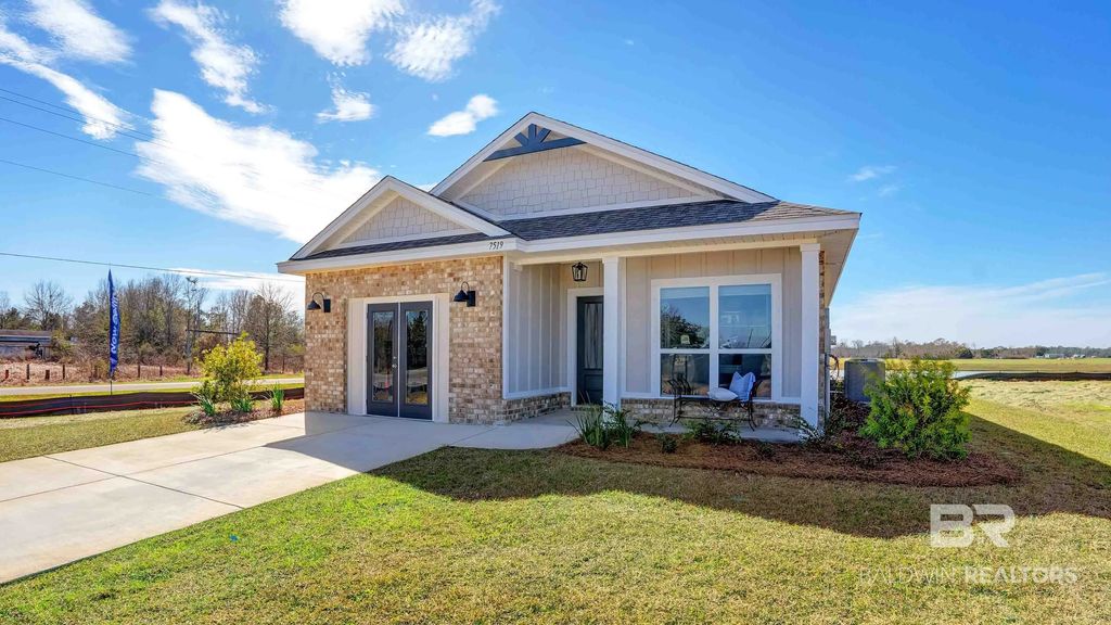 7575 Sable Dr, Foley