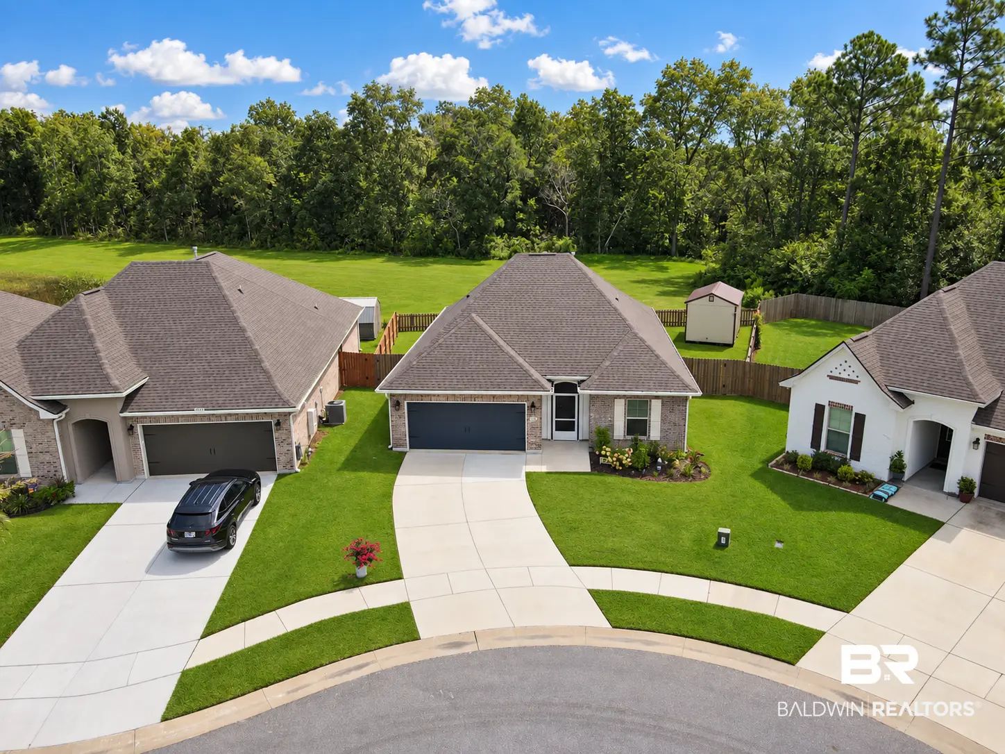 Photo of Listing #410127