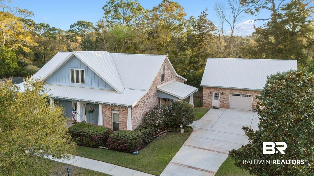 107 Ronforth Street, Fairhope