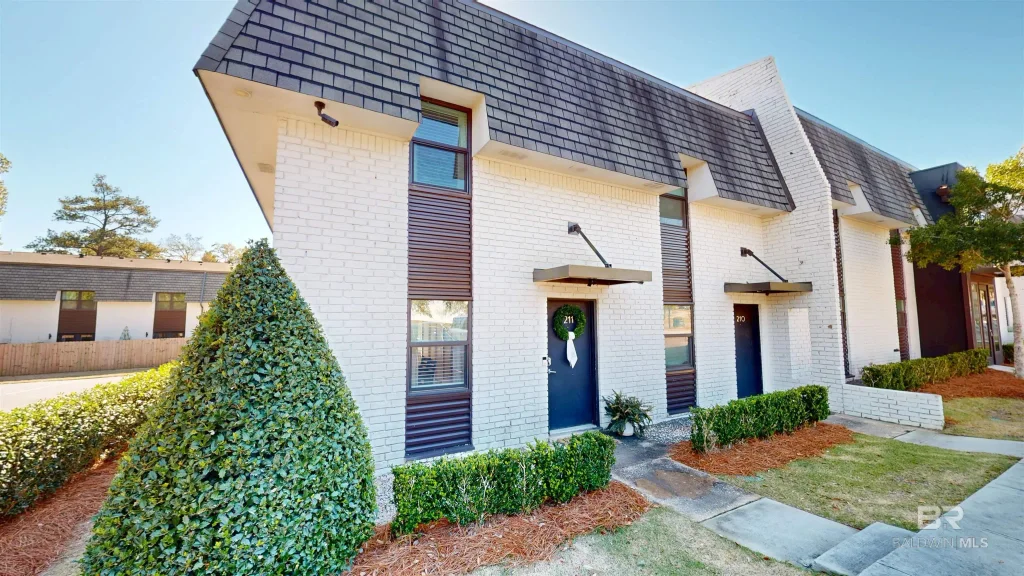 3655 Old Shell Road Unit 211, Mobile