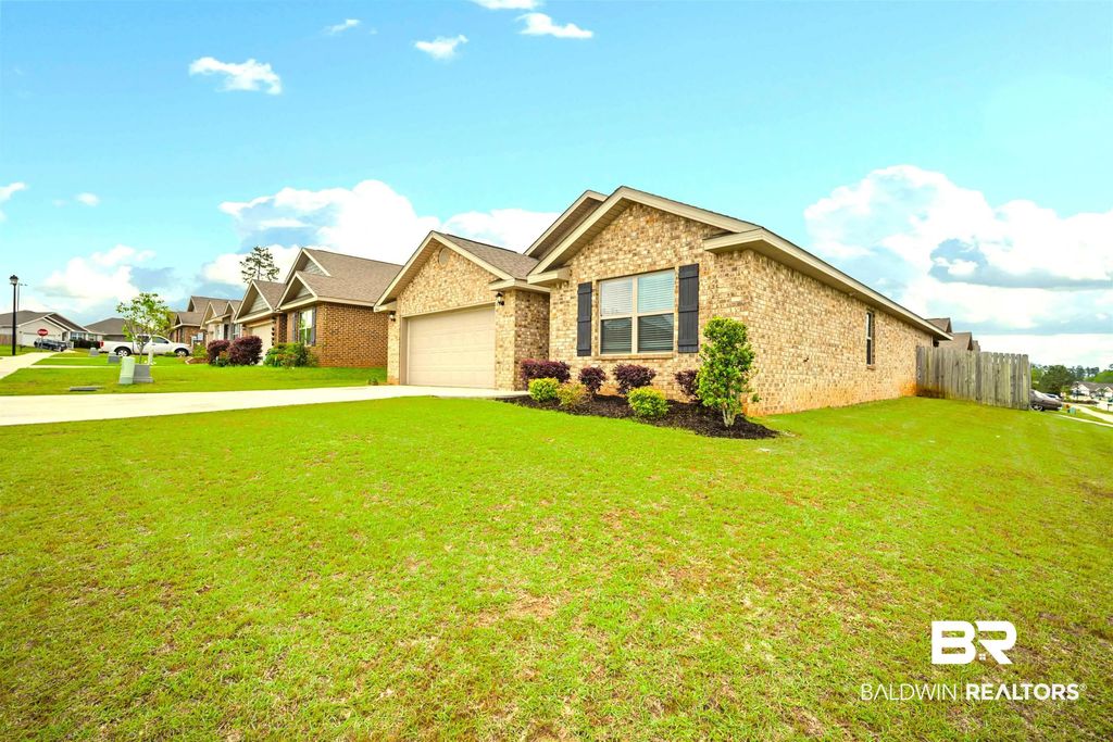 10566 Brodick Loop, Spanish Fort