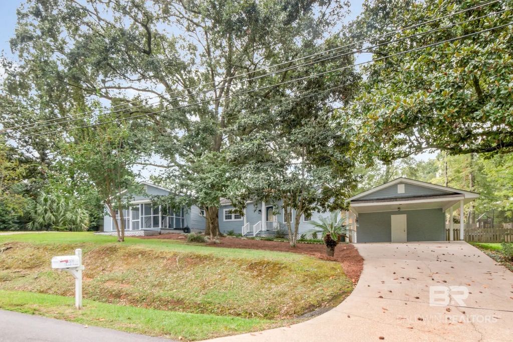 506 Church Ave, Daphne