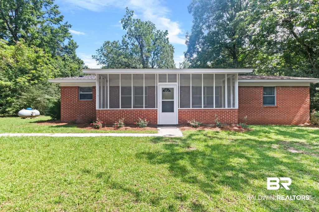 440 Hart Farm Road, Flomaton