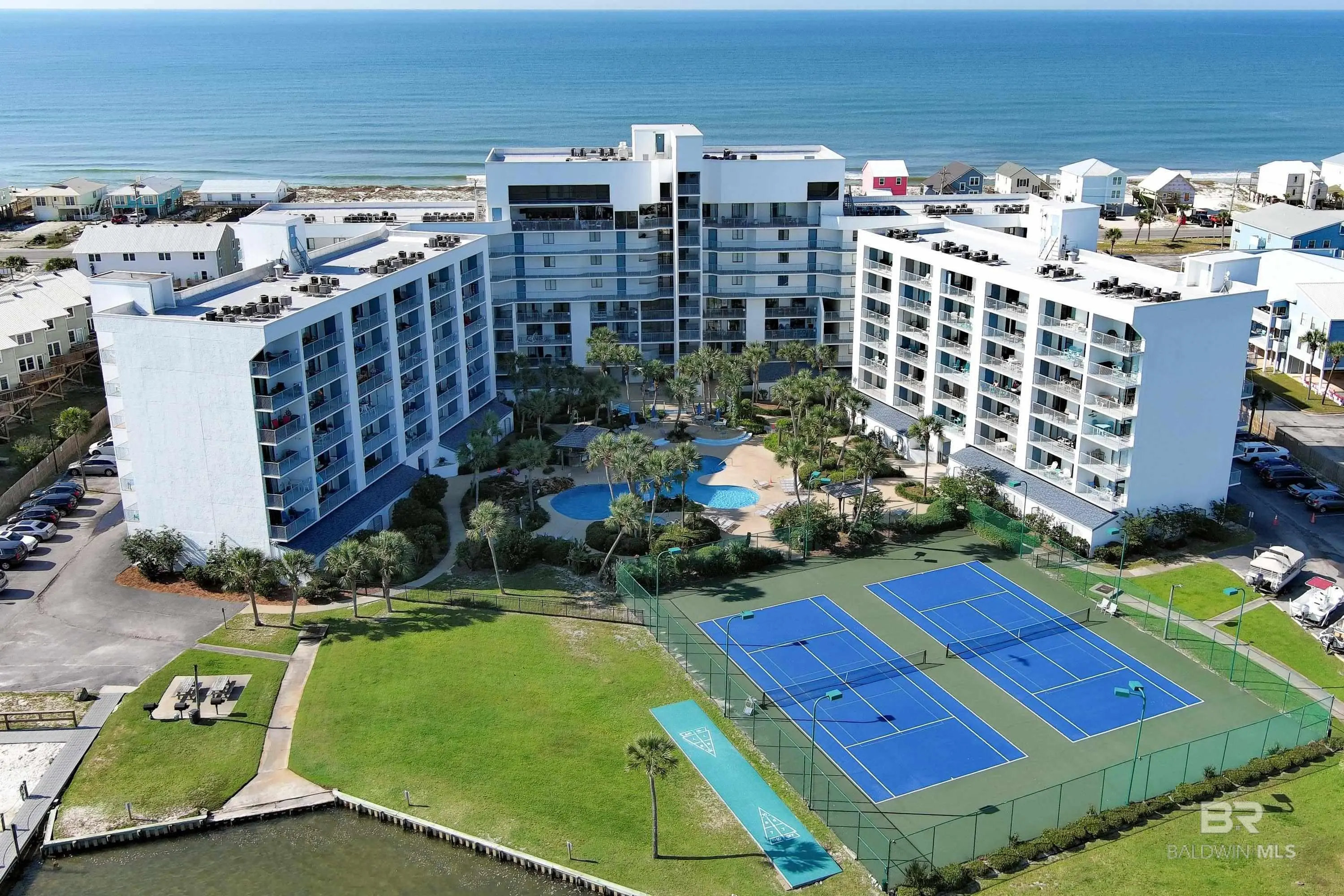 Photo of Listing #372232