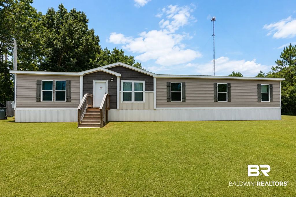 24832 Burgett Ln, Robertsdale