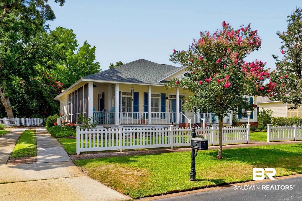 4010 Azure Way, Pensacola