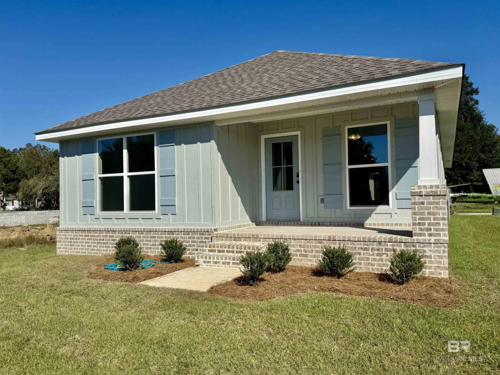 2036 W Union Avenue, Loxley