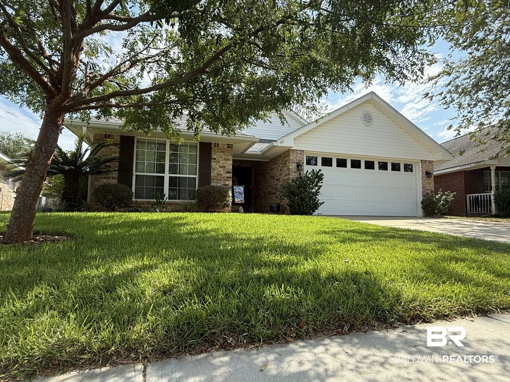 112 Kemper Ln, Fairhope