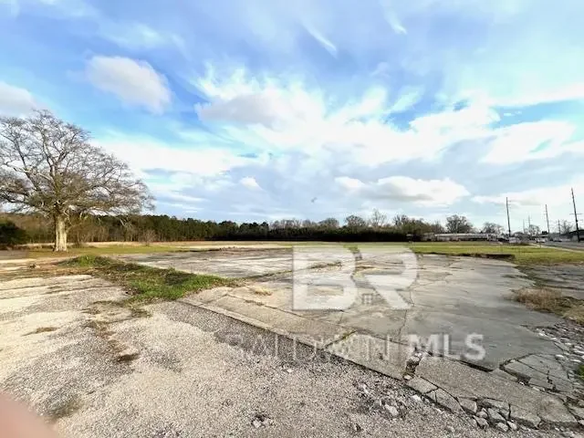 326 N Main Street, Atmore