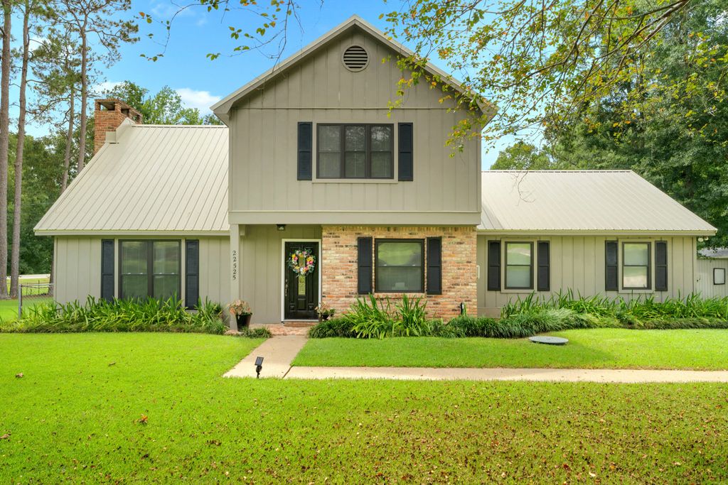 22525 Adams Drive, Robertsdale