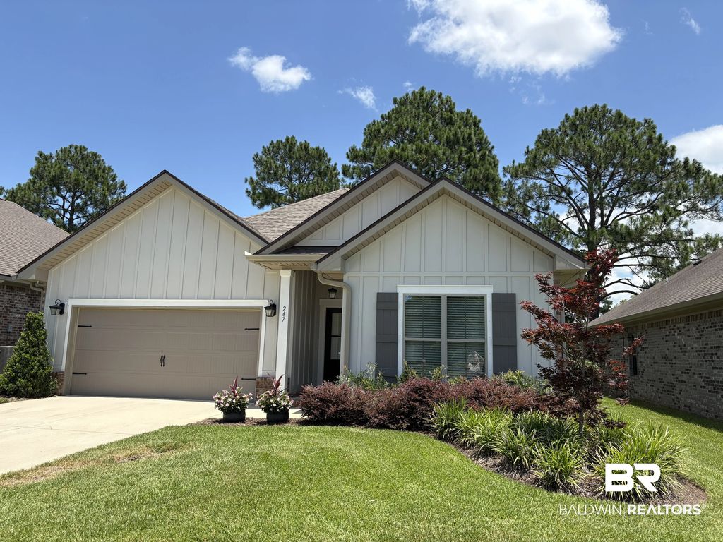 247 Divot Loop, Fairhope
