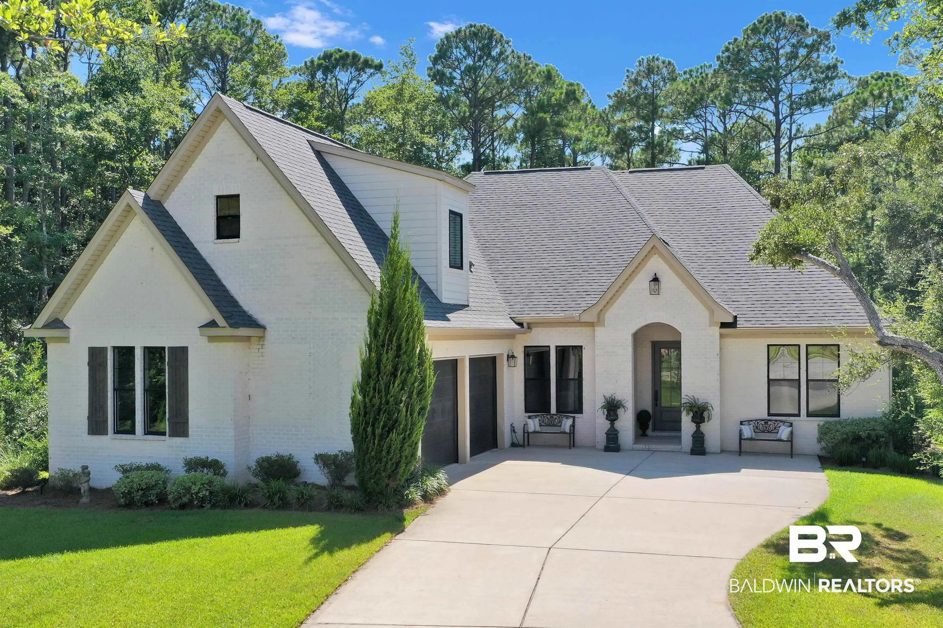 Photo of Listing #382284