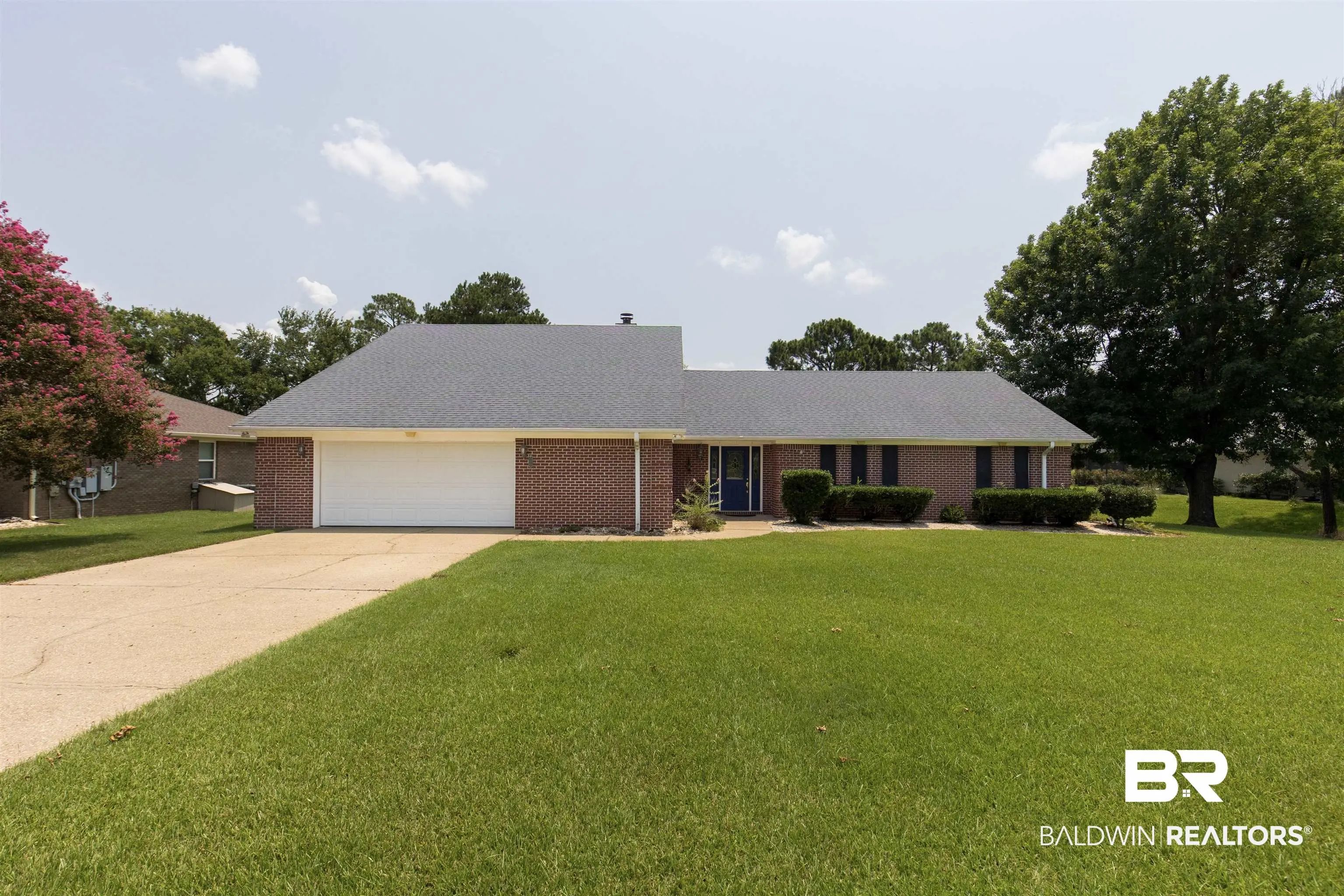 Photo of Listing #398321