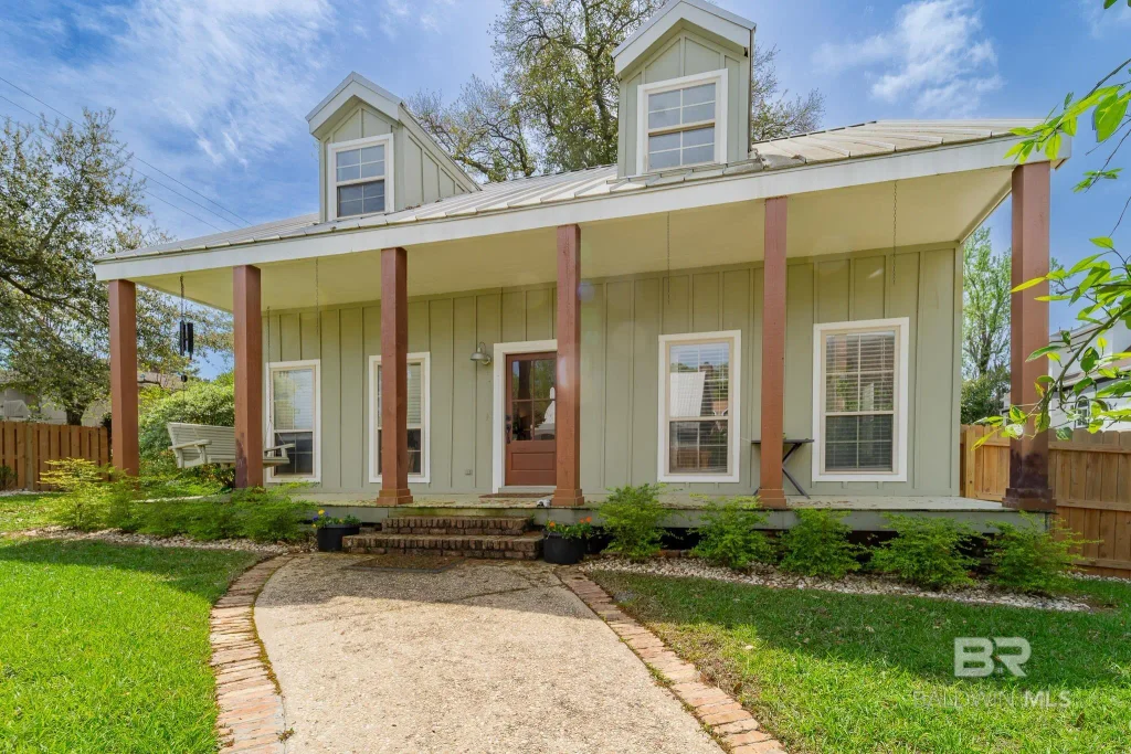 6382 Madison Street, Daphne