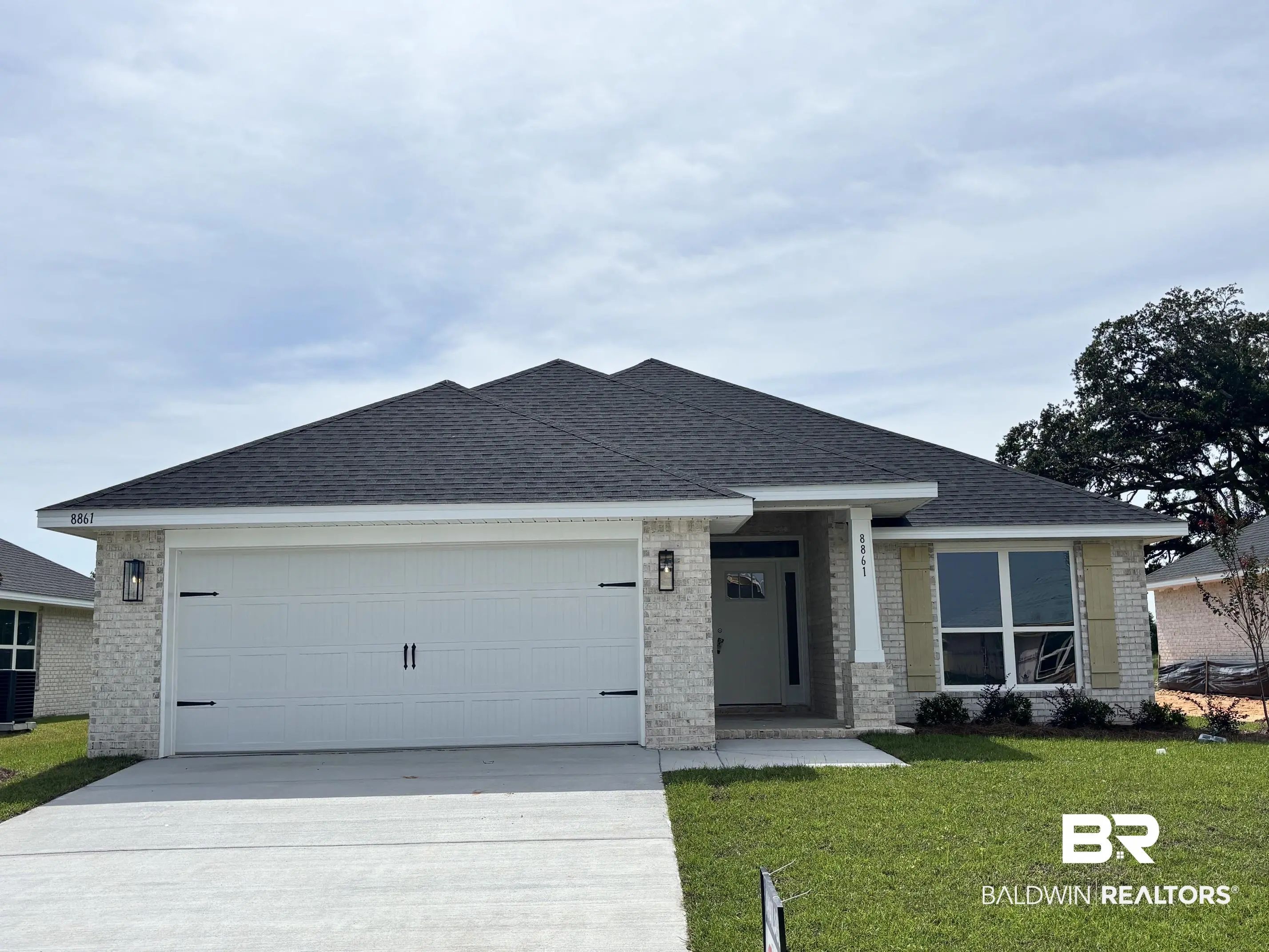 Photo of Listing #399282