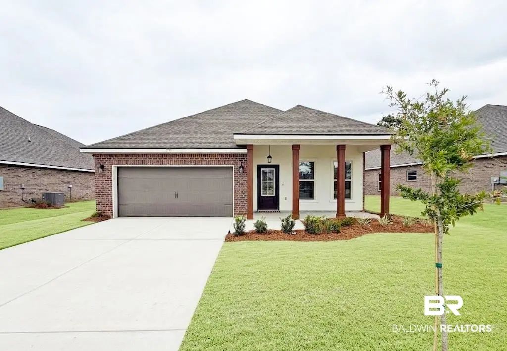 Photo of Listing #390153