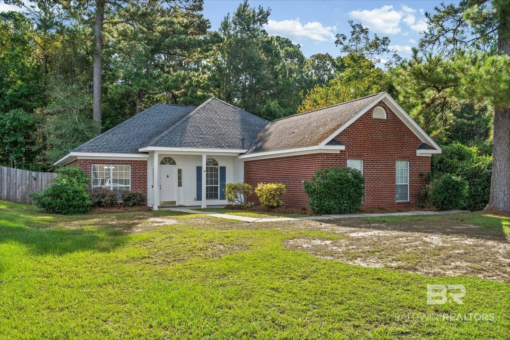 28582 Canterbury Road, Daphne