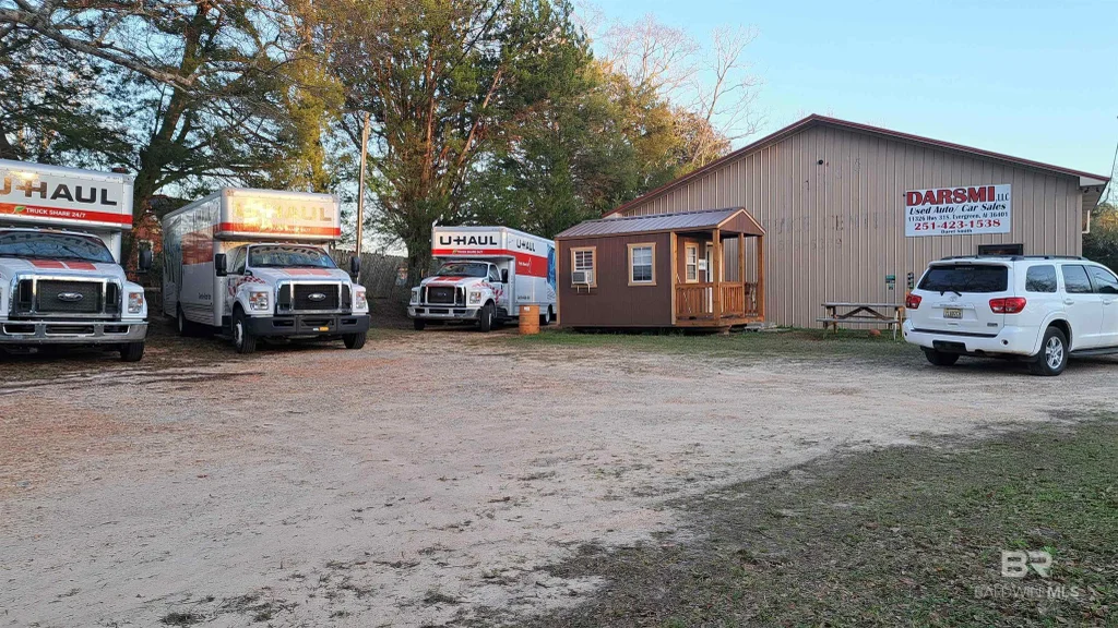 11326 Us Highway 31, Evergreen