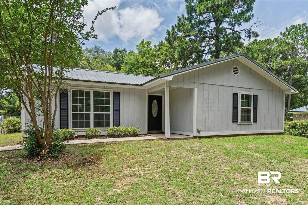 7211 Cape Drive, Saraland