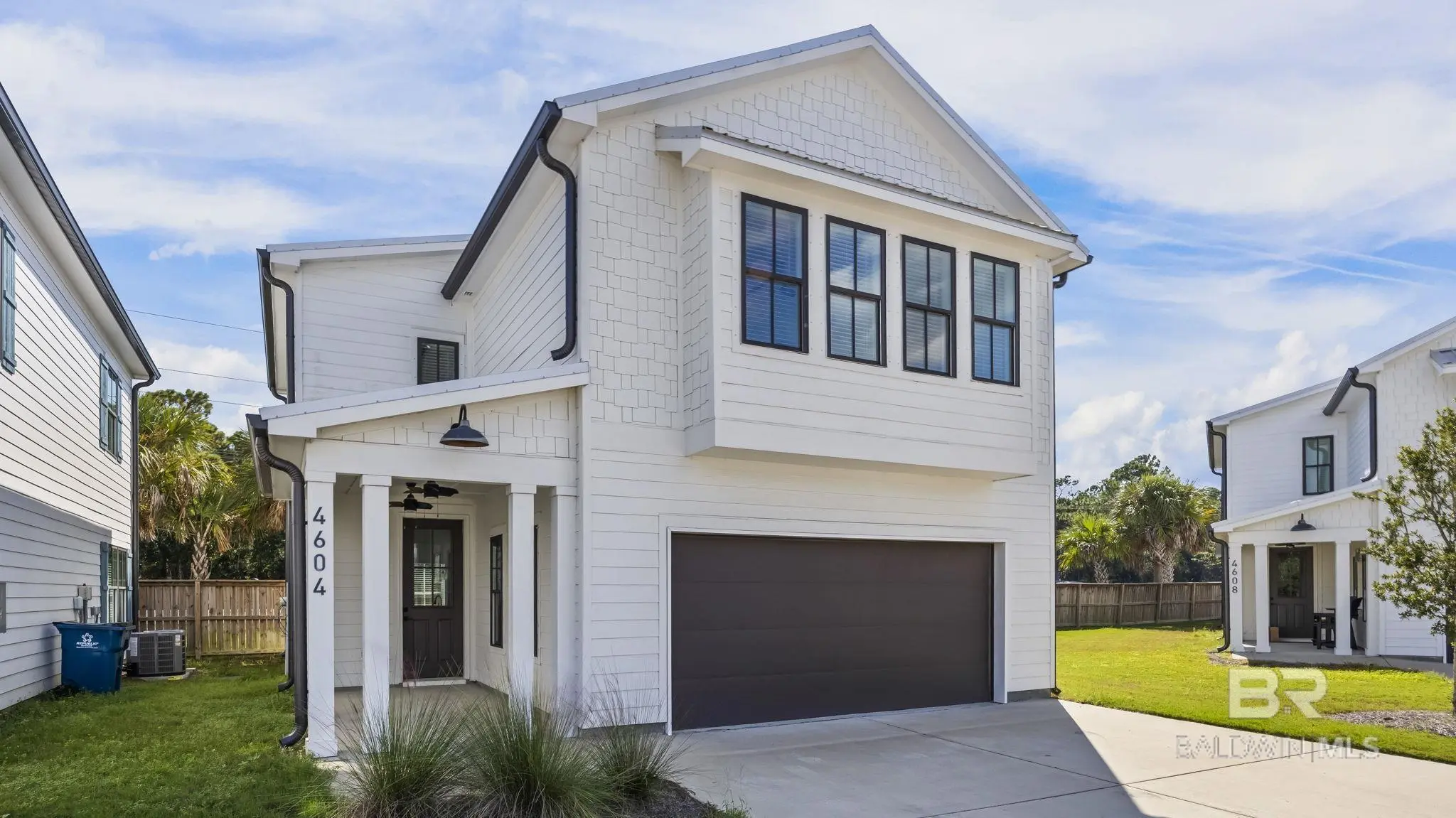 Photo of Listing #385979