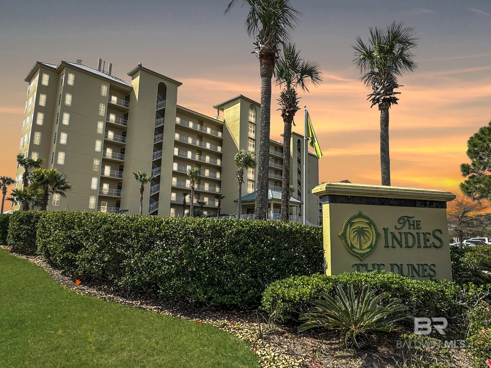 Photo of Listing #381256