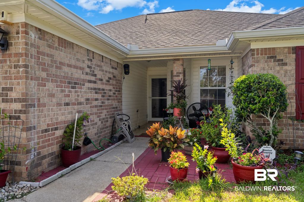 9297 Brookshire Loop, Daphne