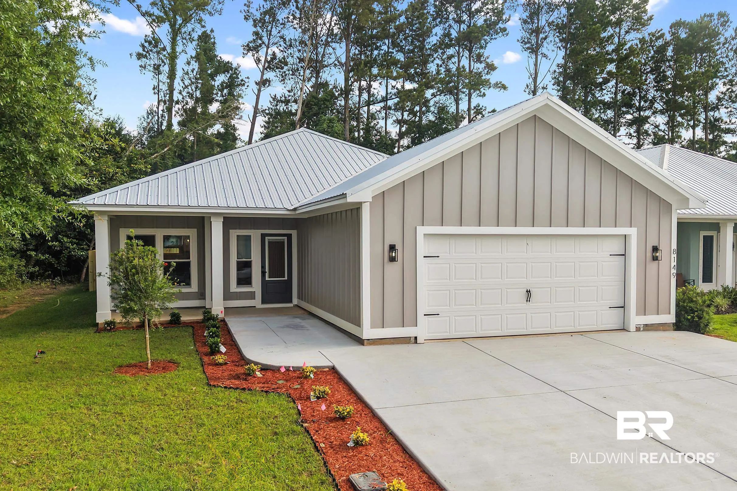 Photo of Listing #394795