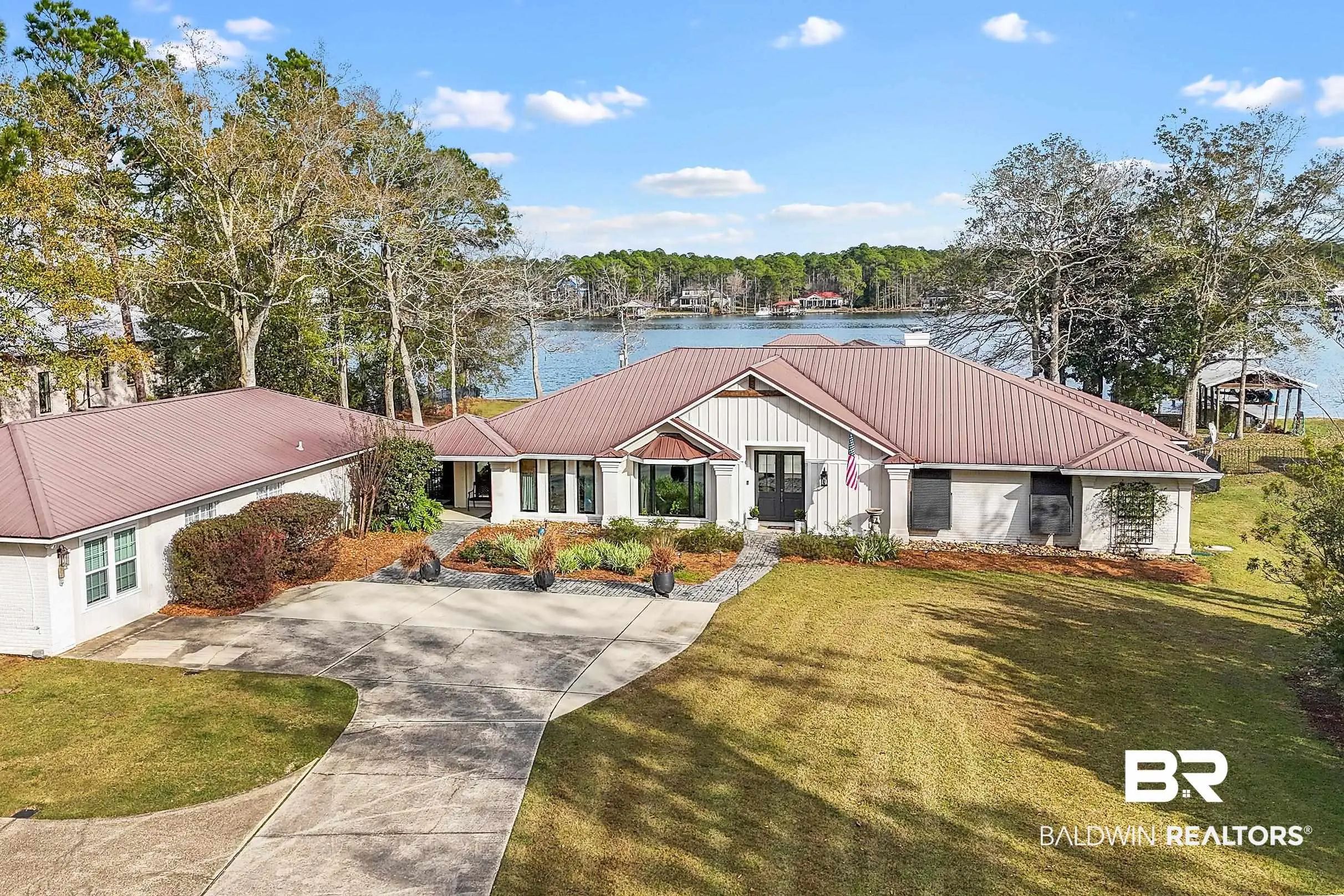 Photo of Listing #390217