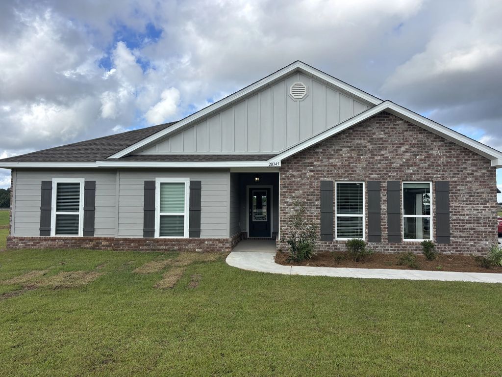 20345 County Road 71, Robertsdale