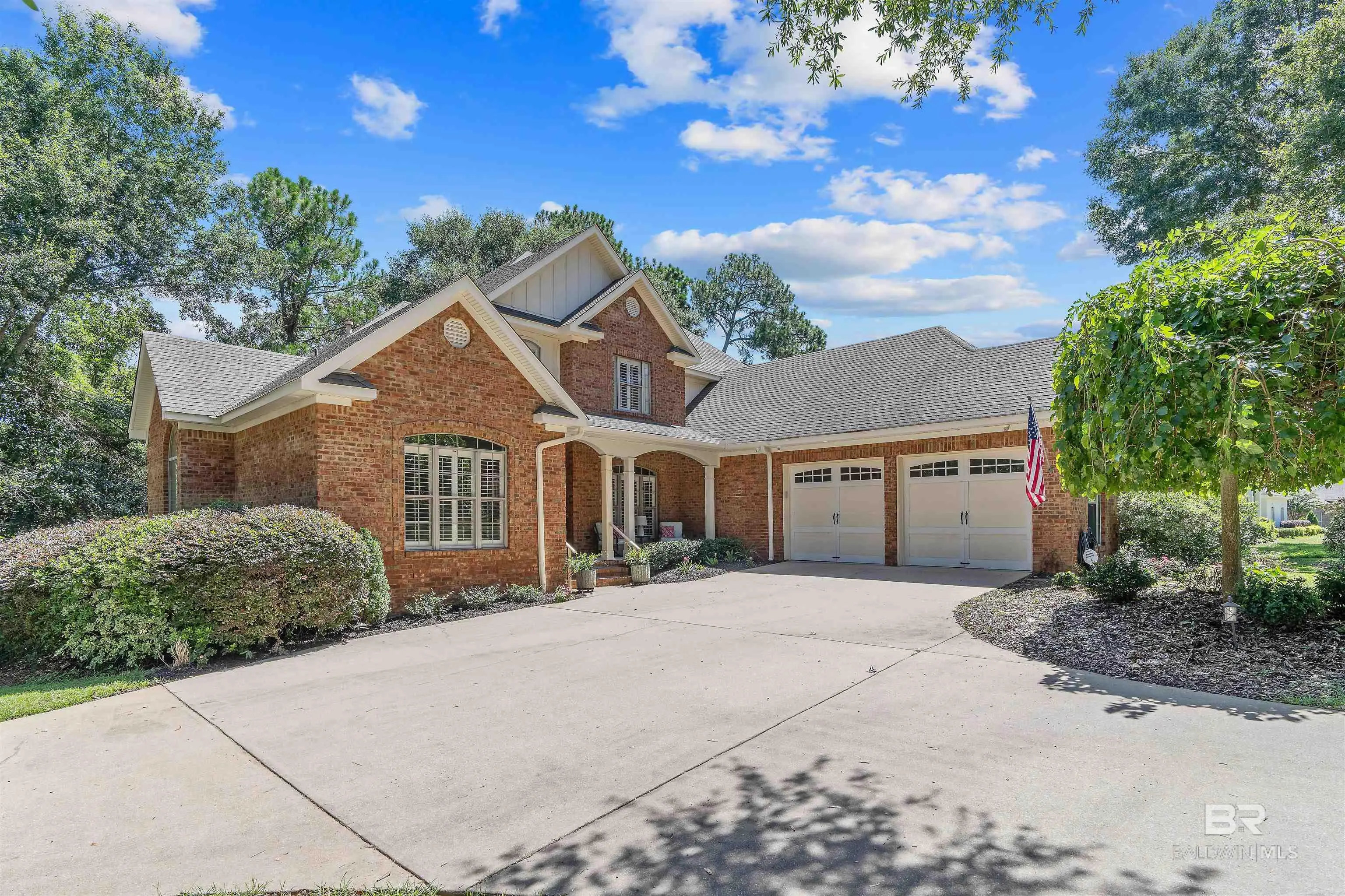 Photo of Listing #382304