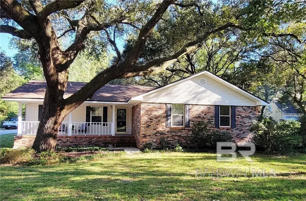 573 Ridgewood Drive, Daphne