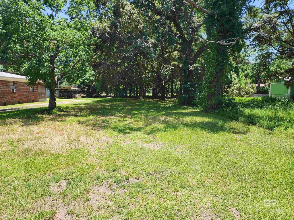 911 Cadillac Avenue, Dauphin Island