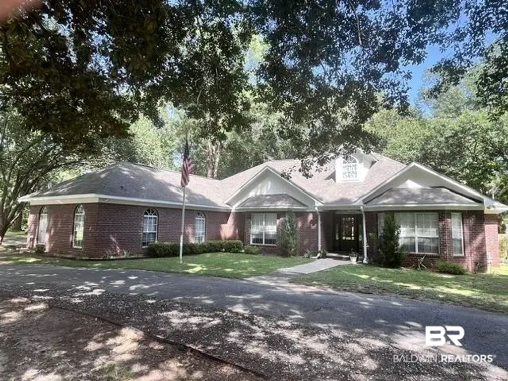 8319 Old Pascagoula Road, Theodore