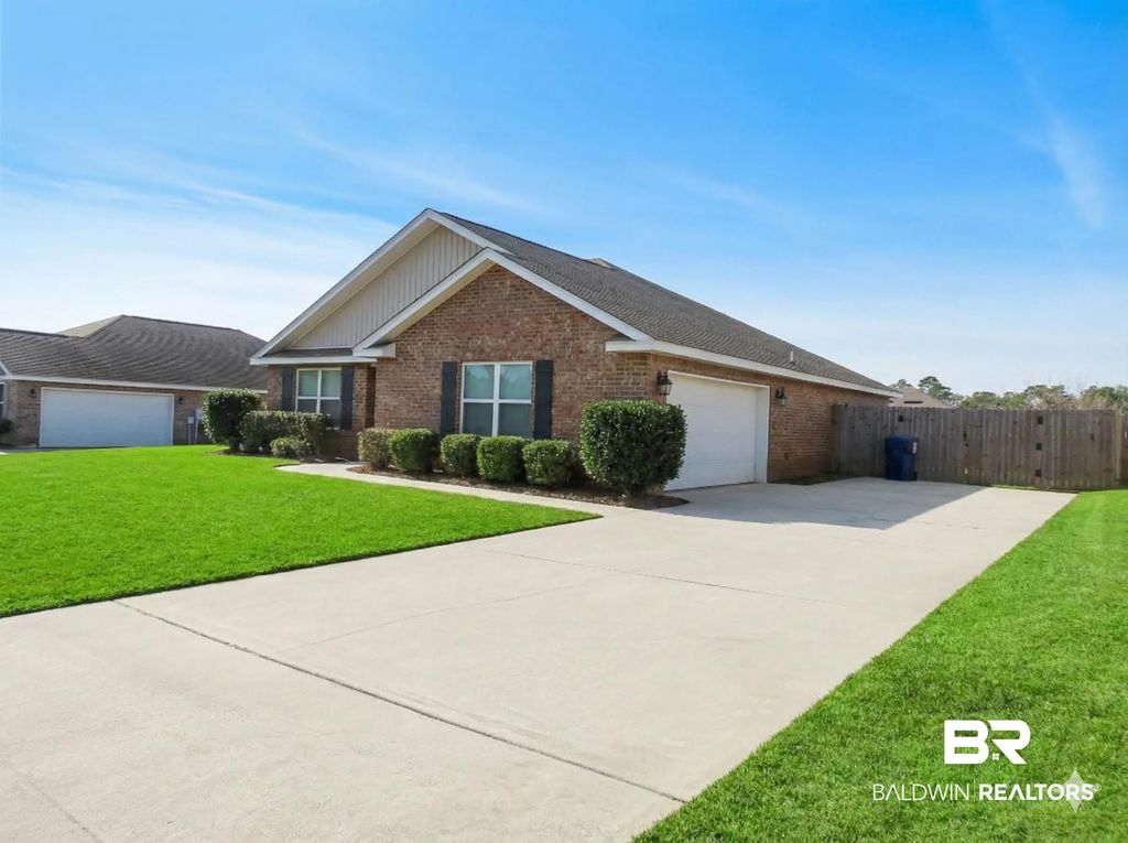 413 Arbury Lane, Mobile