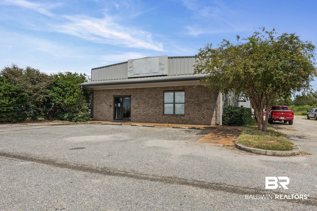 18341 Couch Plant Road, Summerdale