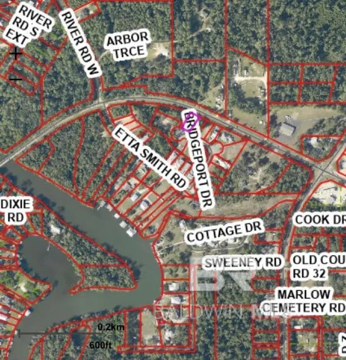 Bridgeport Drive, Summerdale